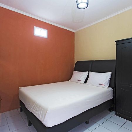 Reddoorz @ Pesanggrahan Mencil Εξωτερικό φωτογραφία